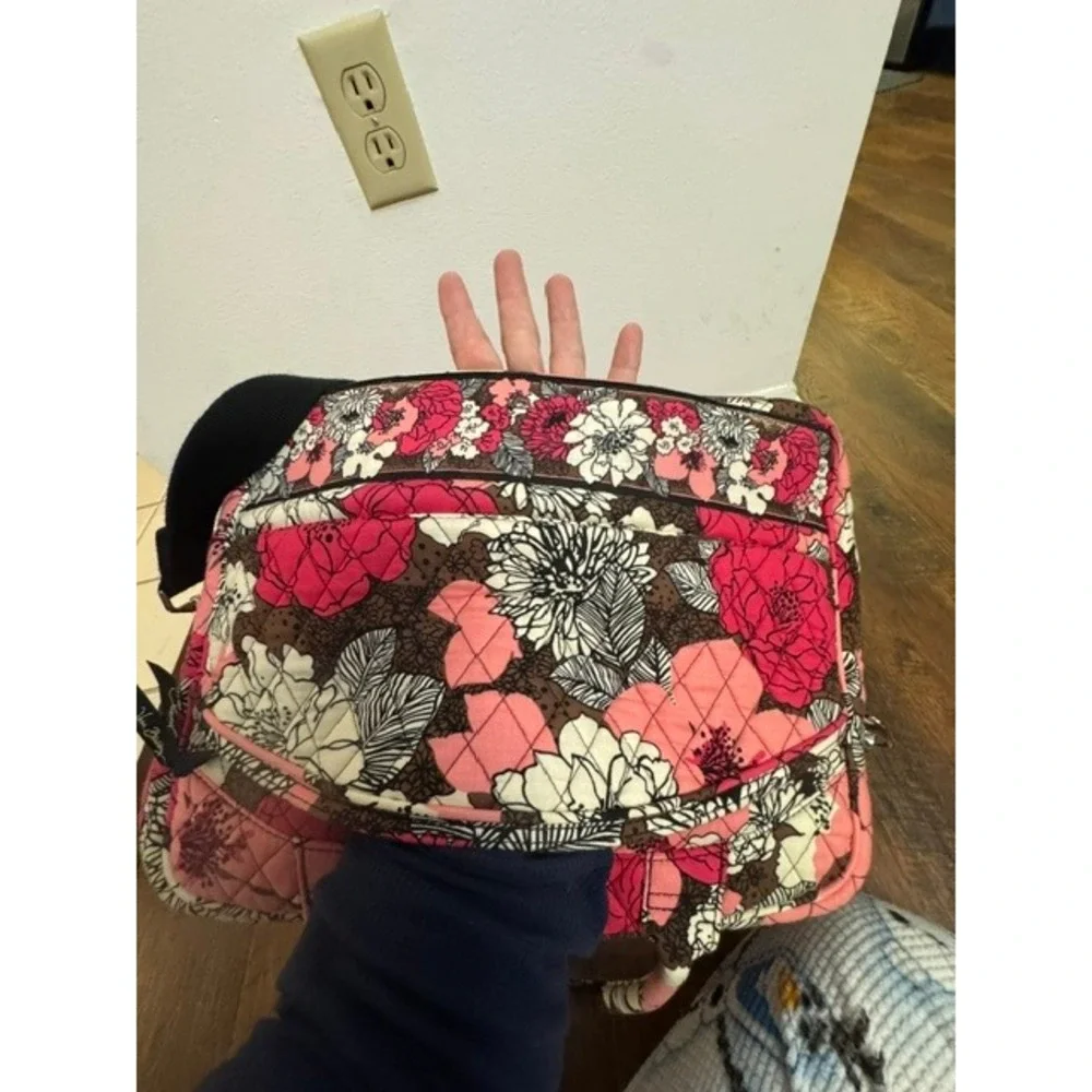 Vera Bradley Mocha Rouge Quilted Laptop Messenger Bag Pink Floral Crossbody